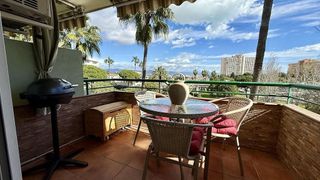 Piso en venta en El Pinar - Palacio de Congresos en Torremolinos