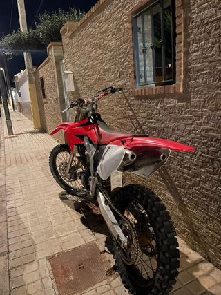 Honda CRF 250R 2008 Motocross Roja