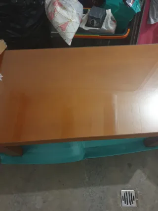 Mesa de centro elevable de madera