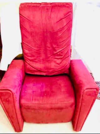 Sofá masaje tela y terciopelo rojo