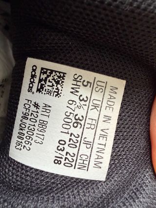 Zapatillas Adidas Negras y Rosas