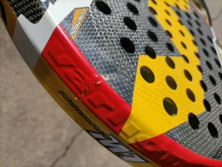 Pala de pádel y funda JOX Magma