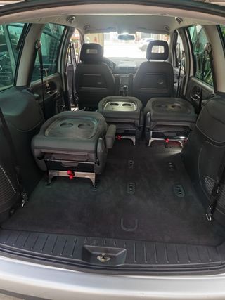 SEAT Alhambra Signa 130CV 1.9TDI 7asientos 5p