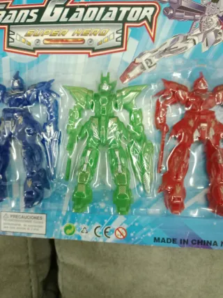 Set 4 Figuras Trans Gladiator Super Hero