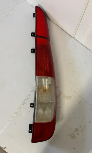 Piloto Trasero Mercedes Viano Vito W639