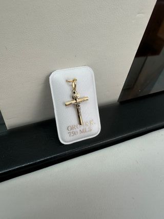 Cruz Oro 18K Bicolor Cristo INRI