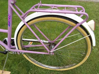 Bicicleta BH Bolero 26" con cesta nueva