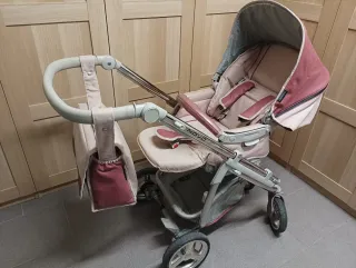 Carro Bebecar novo, color rosa