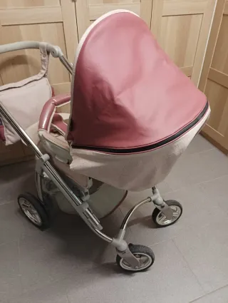 Carro Bebecar novo, color rosa