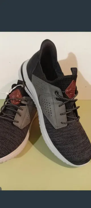 Skechers Manos Libres Talla 41