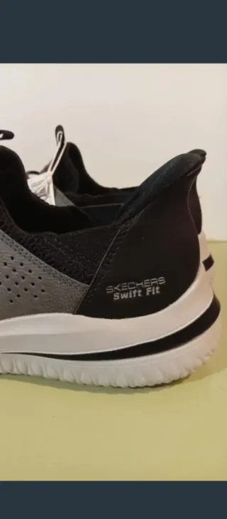 Skechers Manos Libres Talla 41