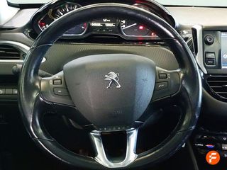 Peugeot 2008 Allure 1.2 PureTech 96KW (130CV)