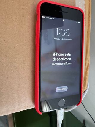 iPhone 7 Negro + funda + cargador USB-C