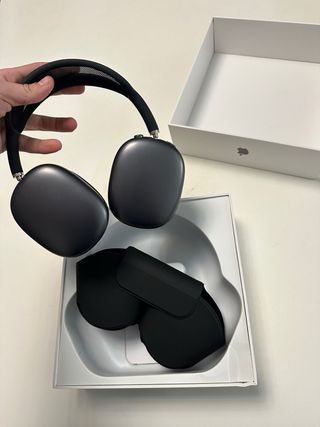 AirPods Max Space Gray