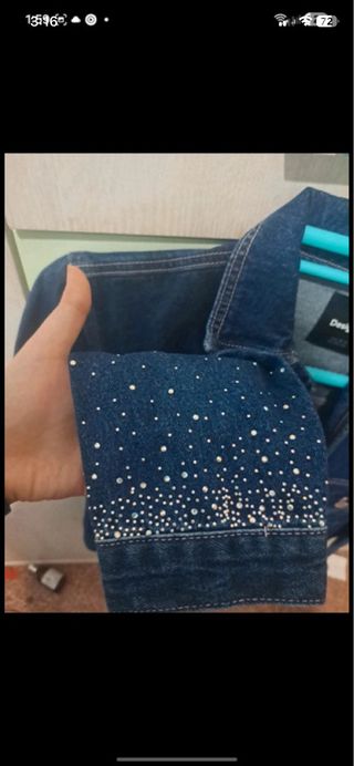 Chaqueta vaquera Desigual con brillo