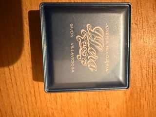 Anillo Oro Blanco 18 Quilates.Piedra circonita