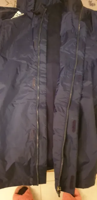 Giacca a vento  sportiva Adidas uomo blu