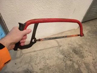 Sierras de arco roja