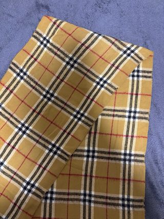 Bufanda Burberry Tartán Clásico