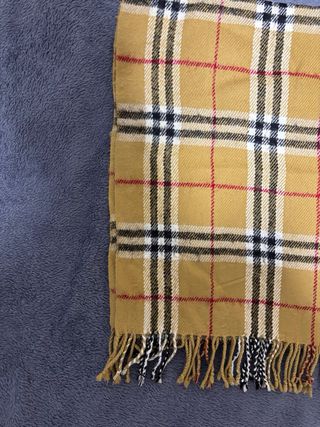 Bufanda Burberry Tartán Clásico