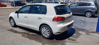 Volkswagen Golf 6 1.6 tdi 105 cv avance 2010
