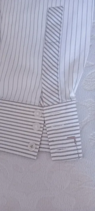 Camisa Mango Rayas beis y blancas