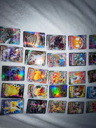 30 Cartas Pokémon