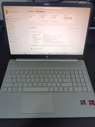 PORTATIL RYZEN 7  5700u 32 memoria 1 TB disco duro