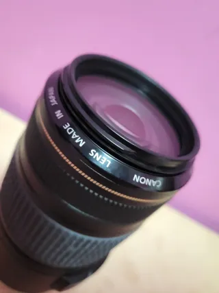 Canon 70‑300mm + parasol ET-65B + Filtro UV 58mm