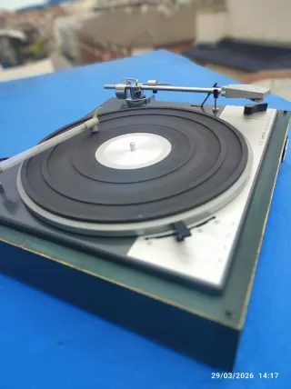 Tocadiscos LENCO L75