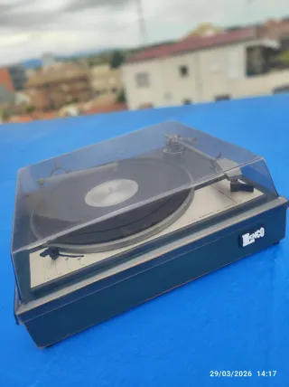 Tocadiscos LENCO L75