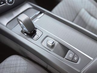 Volvo V60 2.0 B4 (D) Essential Auto