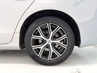 Volvo V60 2.0 B4 (D) Essential Auto