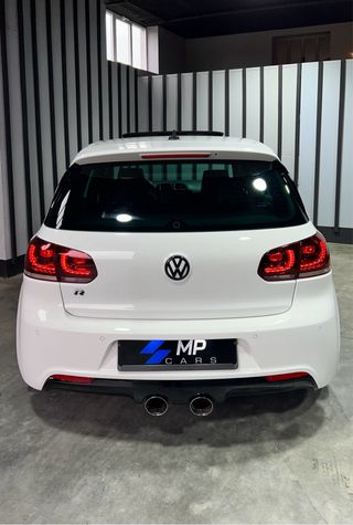 Volkswagen Golf R
