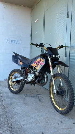 Rieju RR Negra y Dorada Enduro