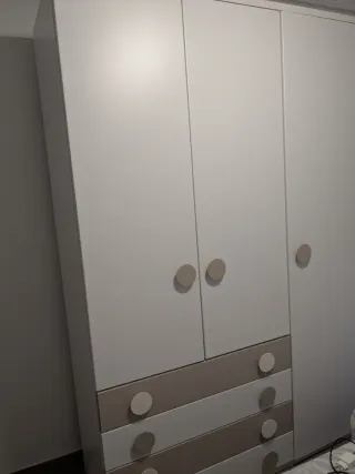 Armario Alto 218cm Beige y Blanco