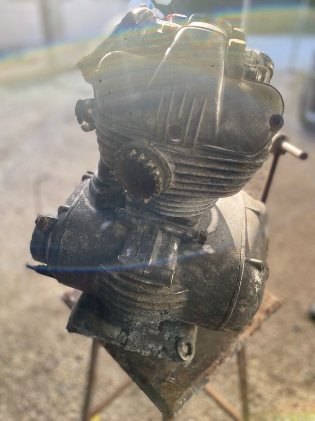 Motor Ducati 125cc
