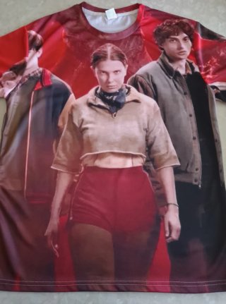 T-shirt Stranger Things Multicolor Rossa