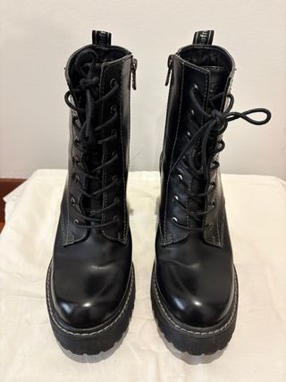 Botas militares negras mujer marca Refresh