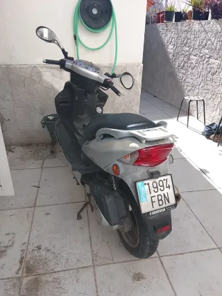 Kymco Agility 125cc Scooter