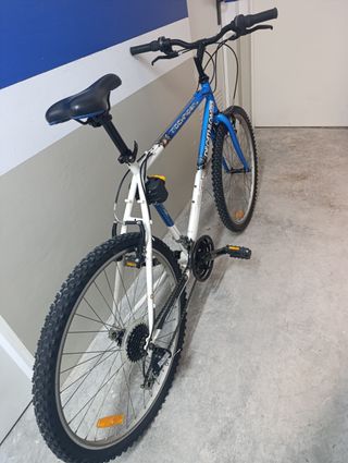Bicicleta Montaña Rockrider Azul