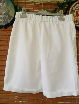 Pantalones cortos blancos