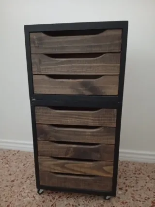 Cajonera madera pino con ruedas