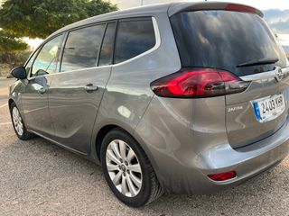 Opel Zafira Tourer