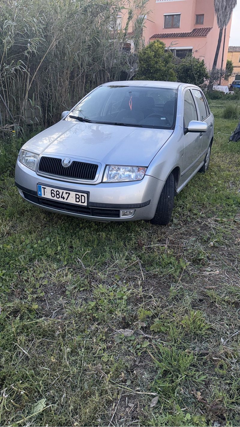 Skoda Fabia 2001 - foto 1