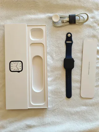 Apple Watch Series 7 41mm GPS + Cell