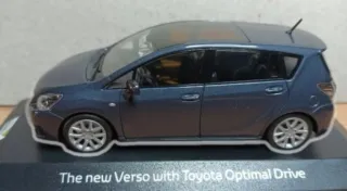 Minichamps Toyota Verso 1/43