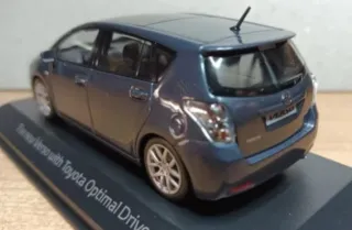 Minichamps Toyota Verso 1/43