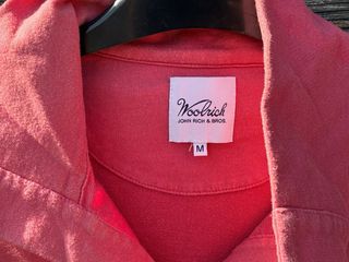 Felpa Woolrich rosa con bottoni