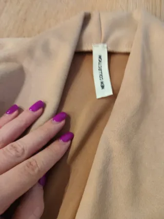 Lotto abbigliamento donna beige e verde